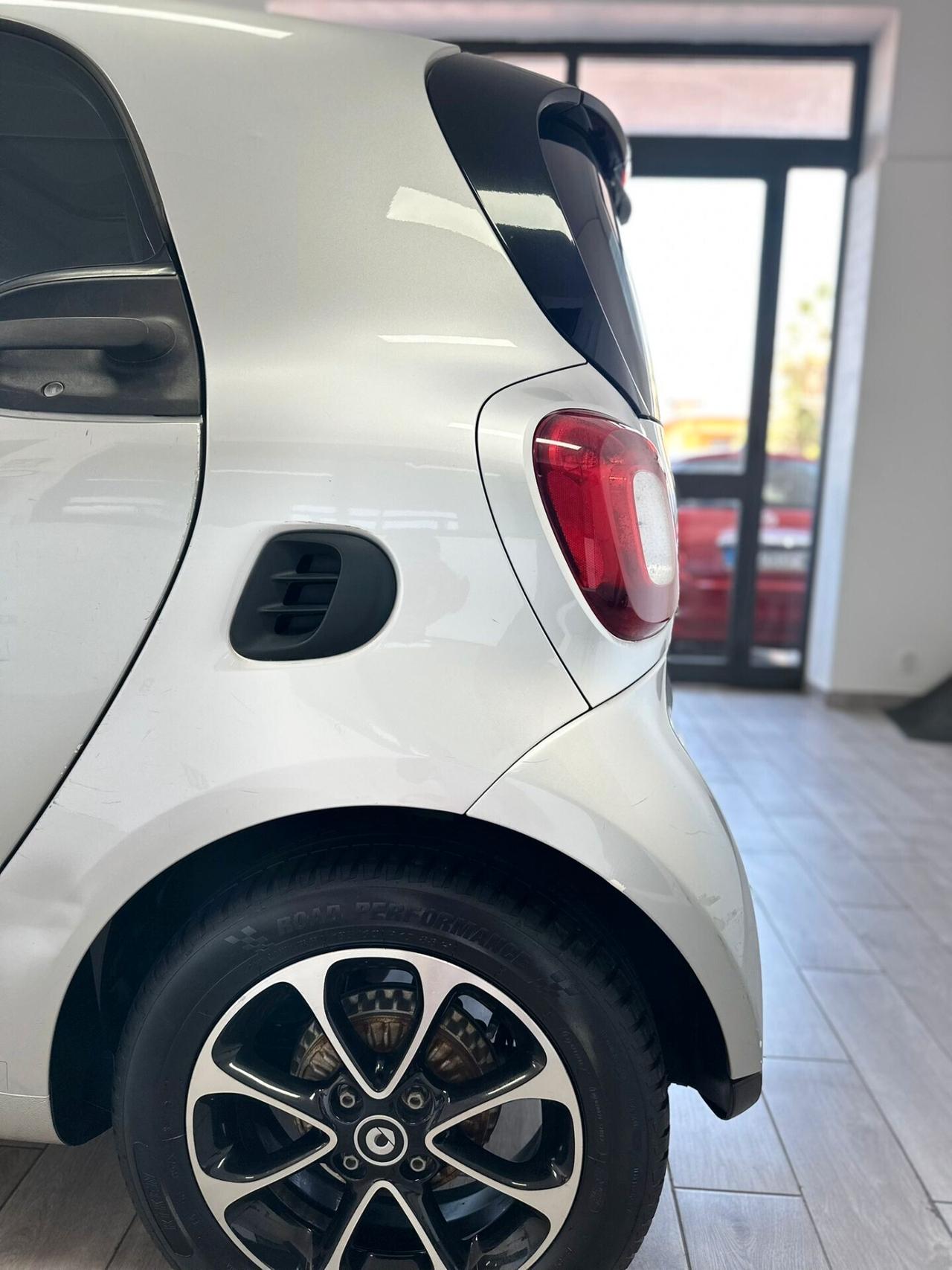 Smart ForTwo 1.0 twinamic 71cv Prime