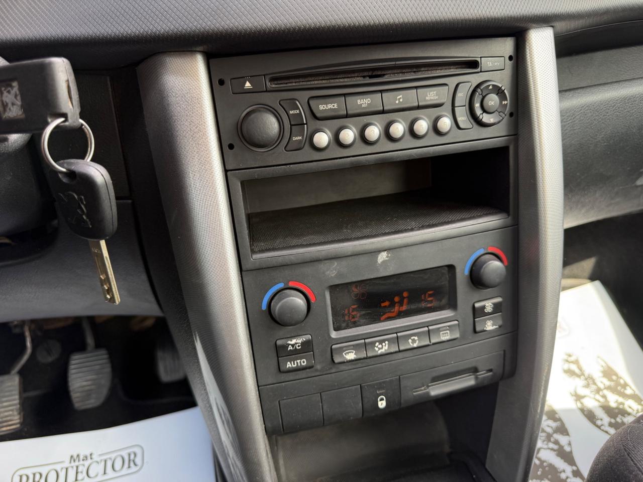 Peugeot 207 1.4 Benzina GPL Unico Prop