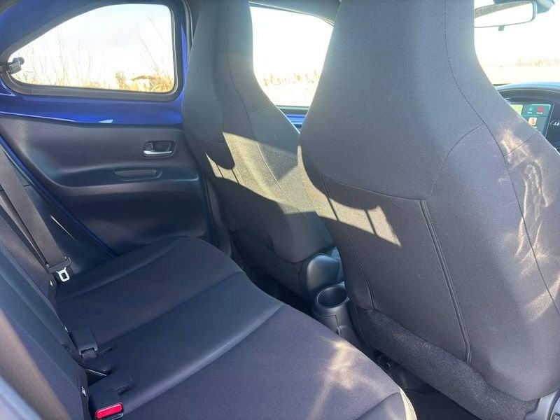 Toyota Aygo NEOP. 14900 EURO NO VINCOLO FINANZIAMENTO *SERVICE TOYOTA*