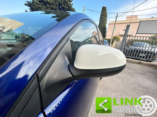 LANCIA Ypsilon Elefantino