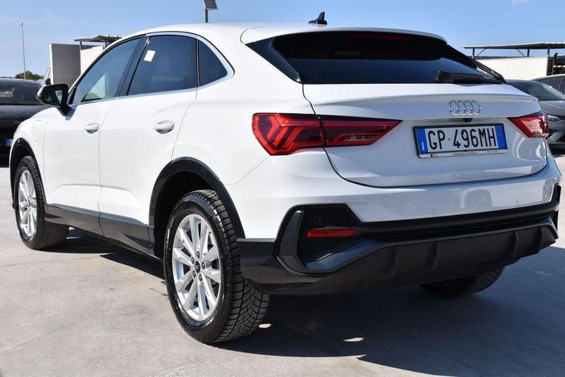 Audi Q3 SPB 45 TFSI e S tronic Business Plus