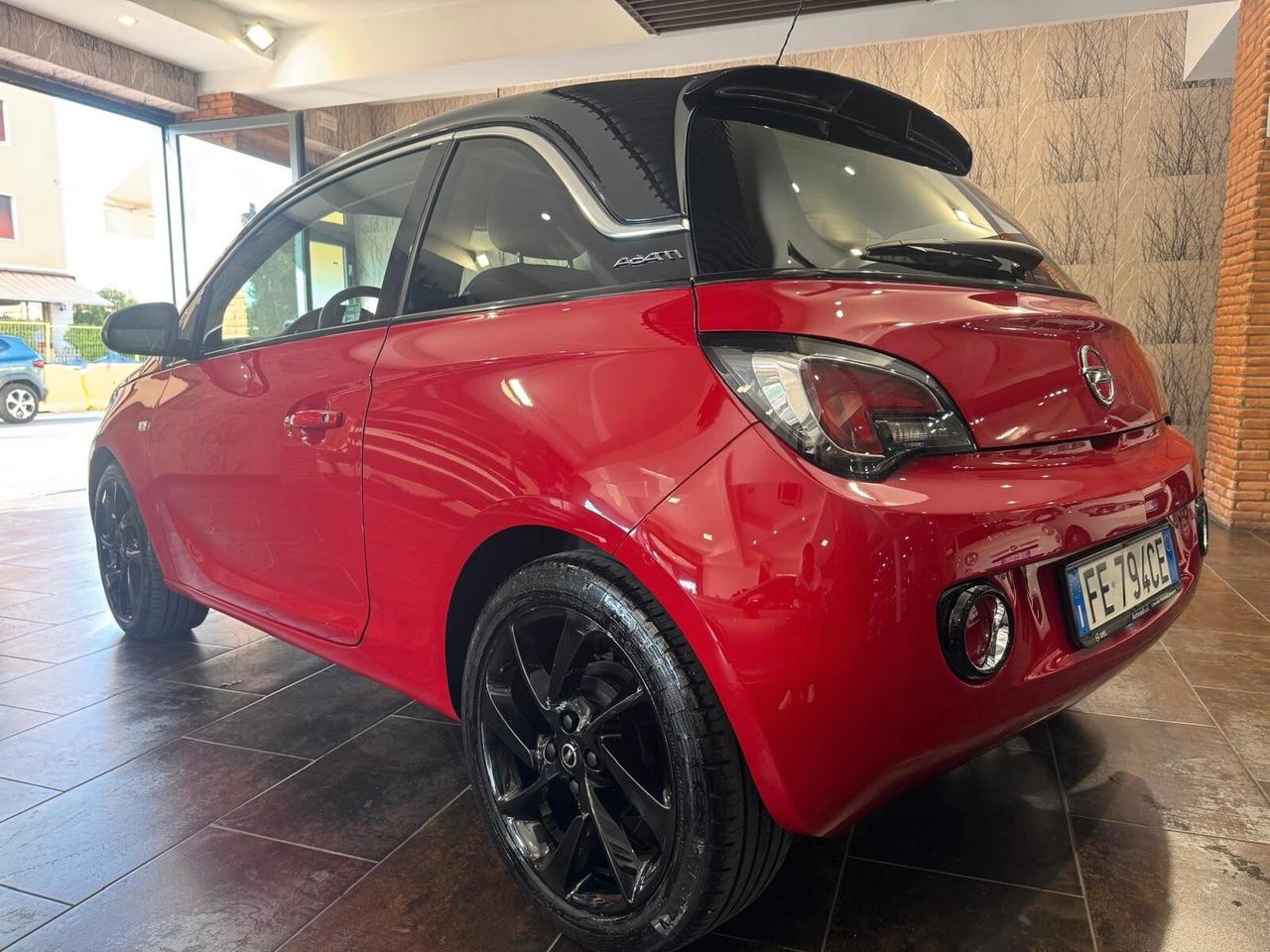 Opel Adam 1.4 87 CV GPL Tech Slam