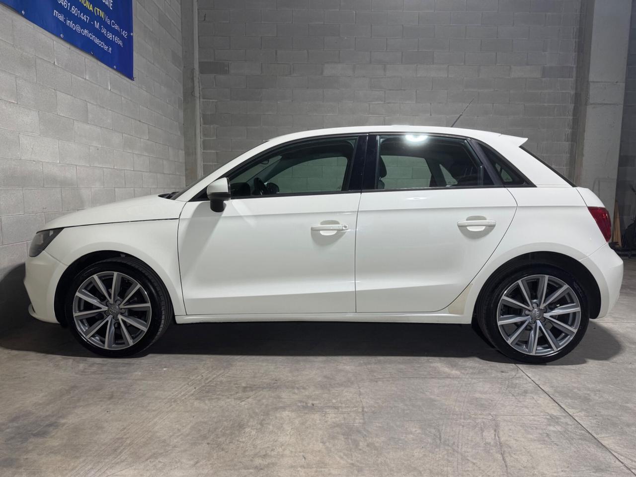 Audi A1 1.6 TDI 90CV MANUALE NEOPATENTATI