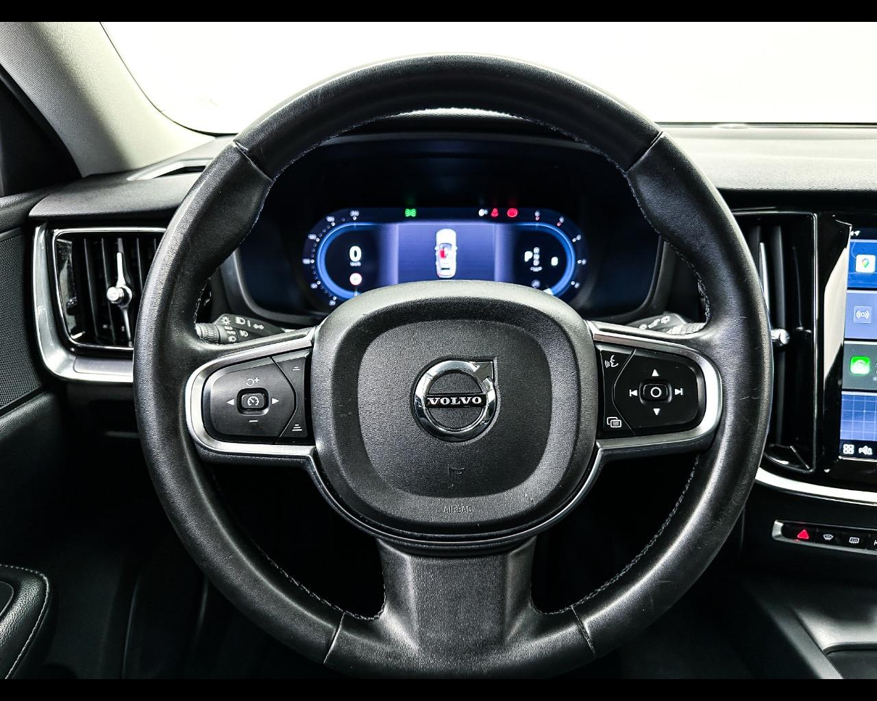 VOLVO V60 (2018-->) - V60 B4 (d) automatico Core