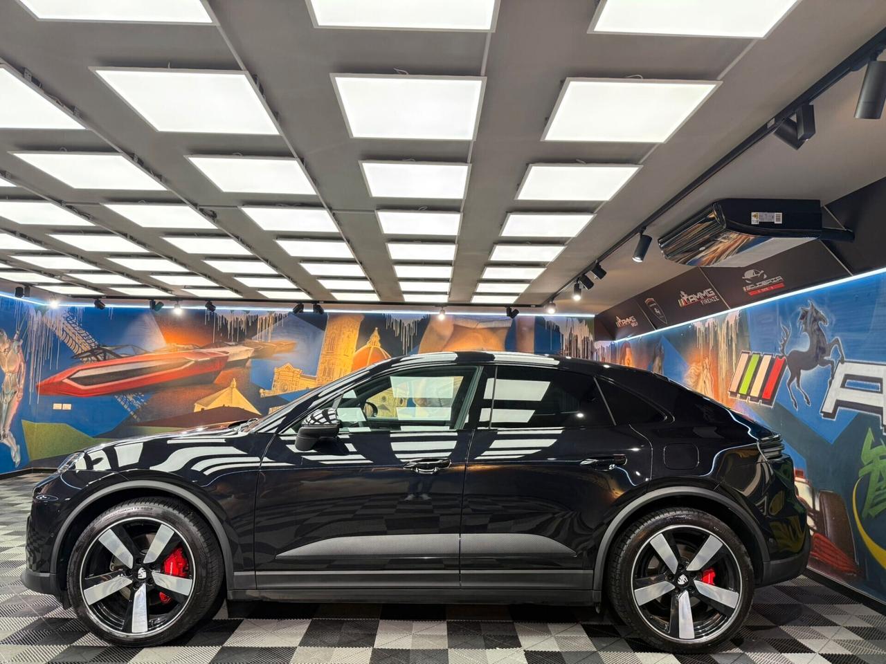Porsche Macan 4S (810)