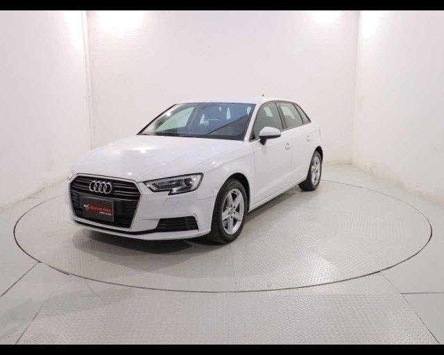 AUDI A3 SPB 35 TDI S tronic Business