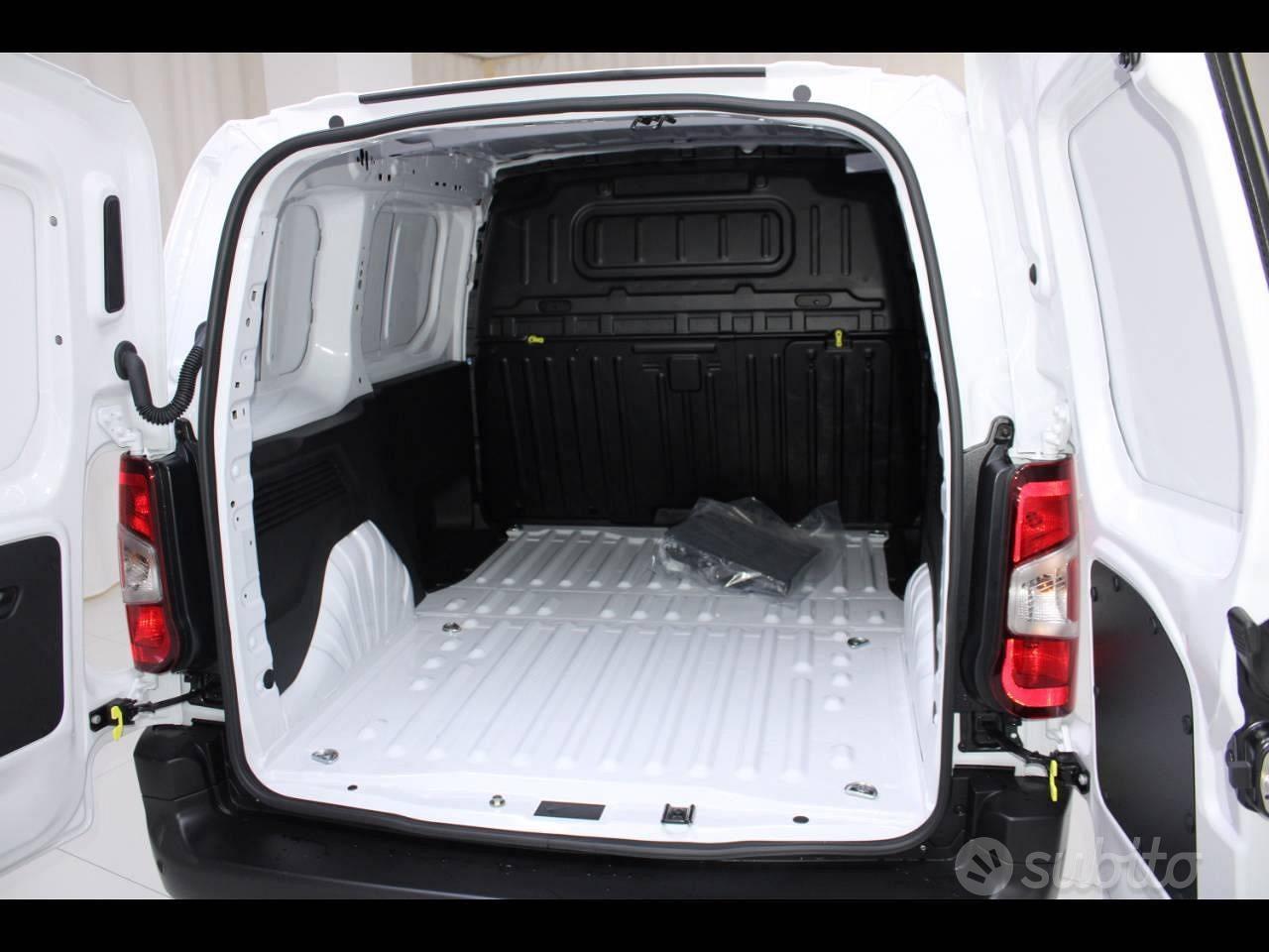 FIAT Dobl Series 4 Stock My26 Dobl Van Xl 1.5 Di