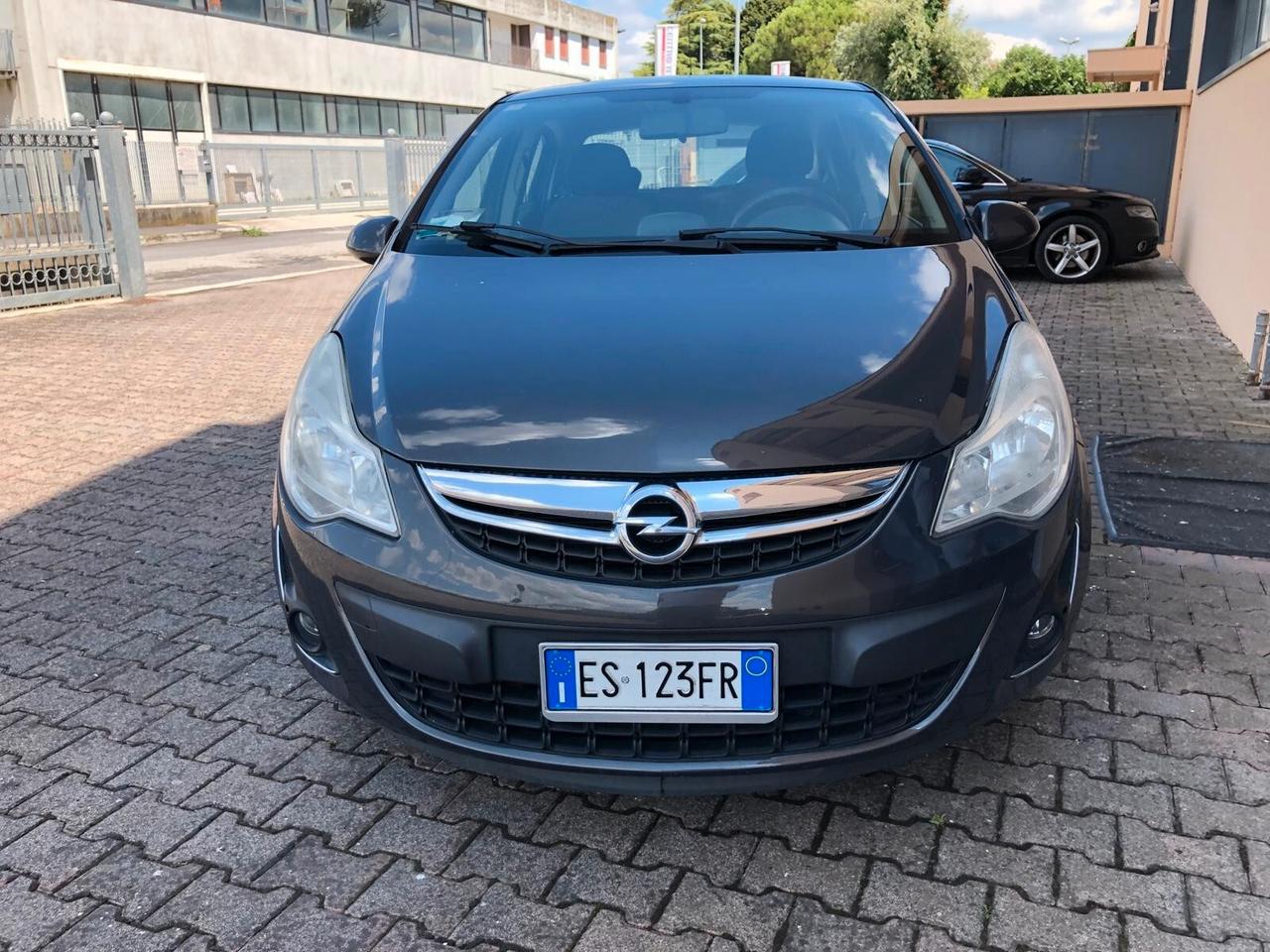 Opel Corsa 1.2 85CV 5 porte GPL-TECH Edition