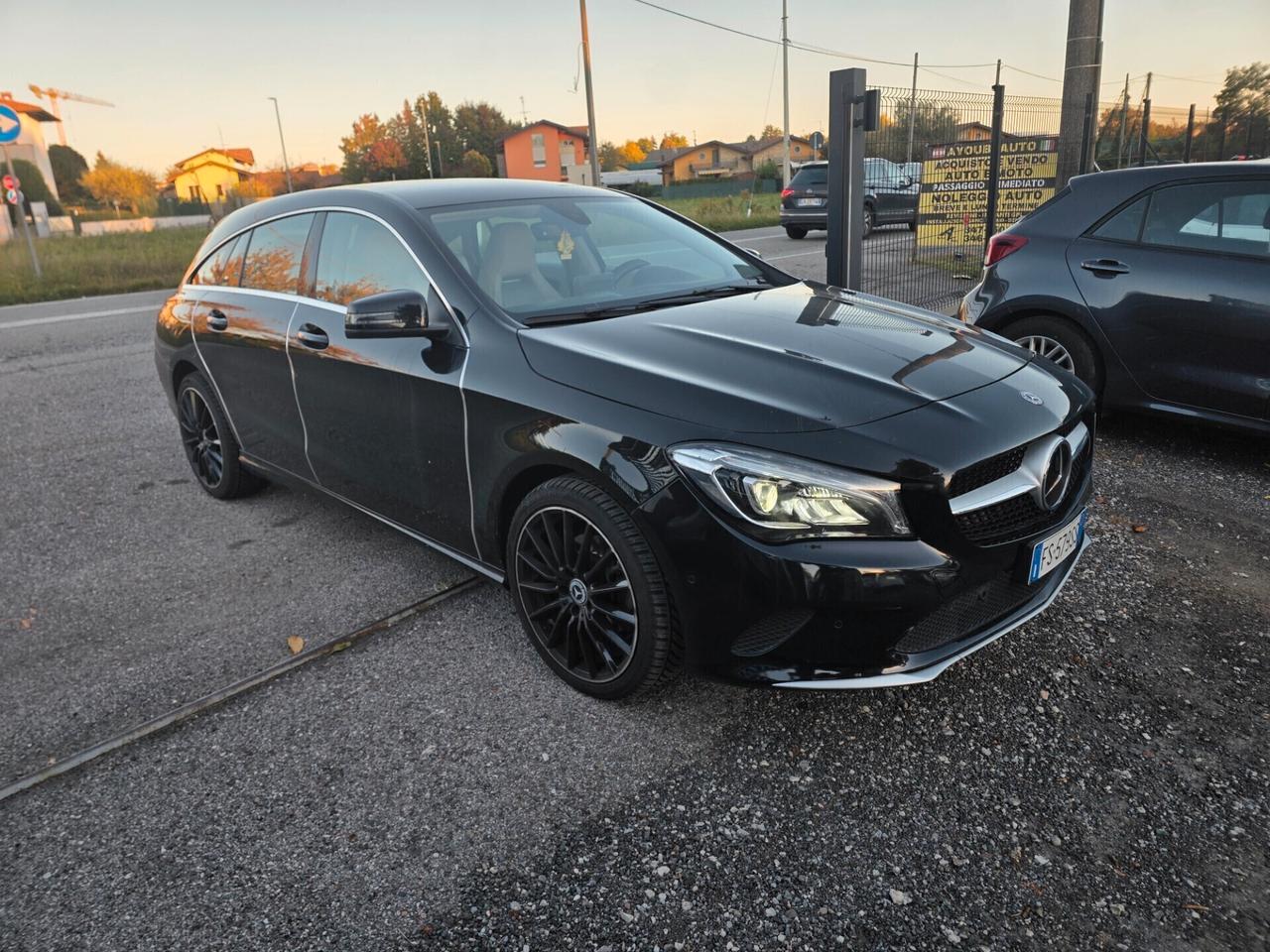 Mercedes-benz CLA 200 d Automatic Premium