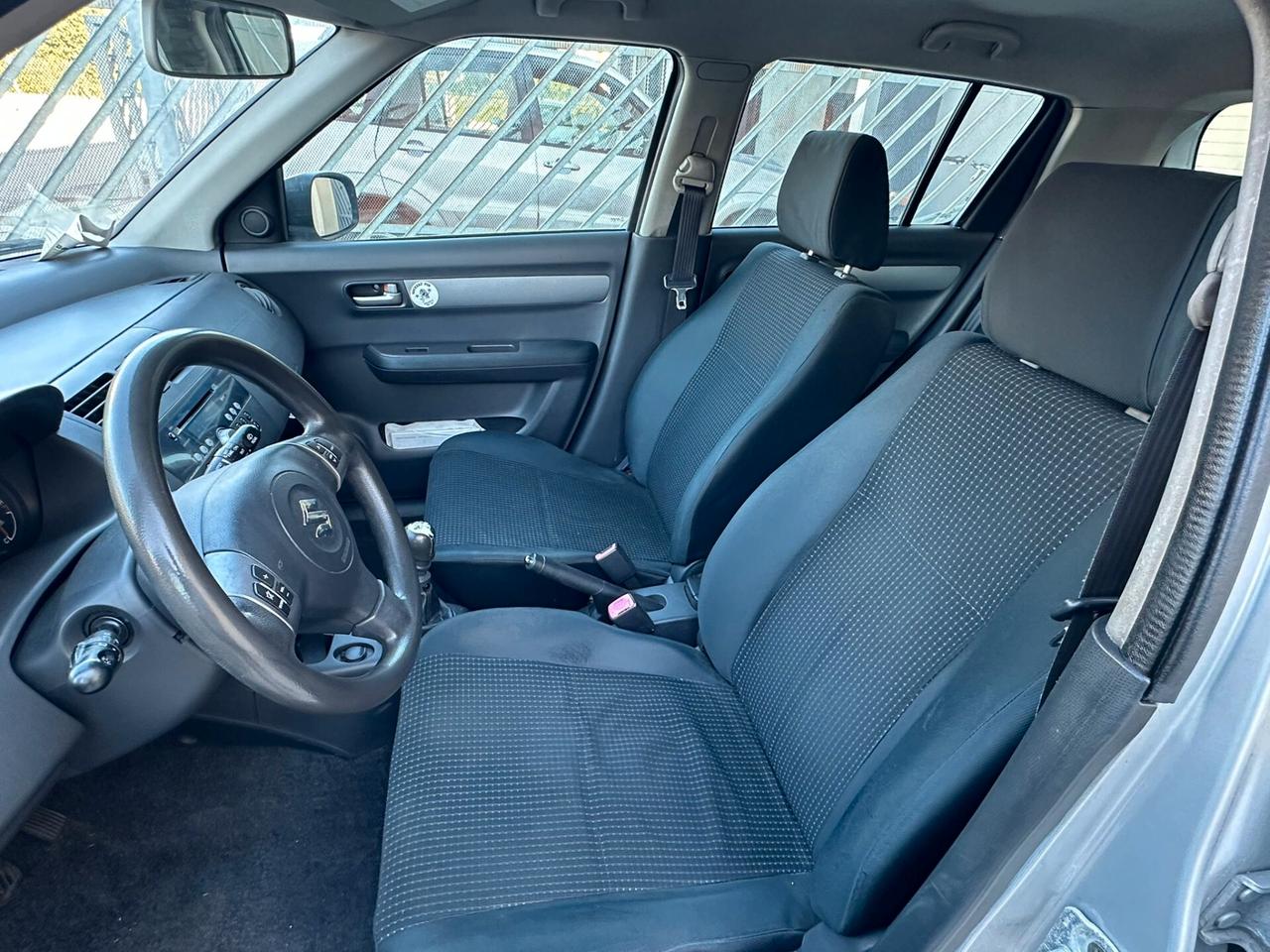 Suzuki Swift 1.3 DDiS 5p. GLX