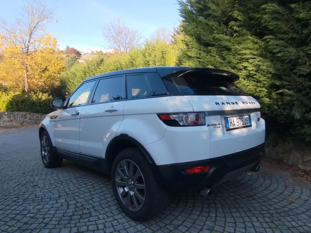 Land Rover Range Evoque 2.2 ( LAVORI SVOLTI CERTIFICATI)