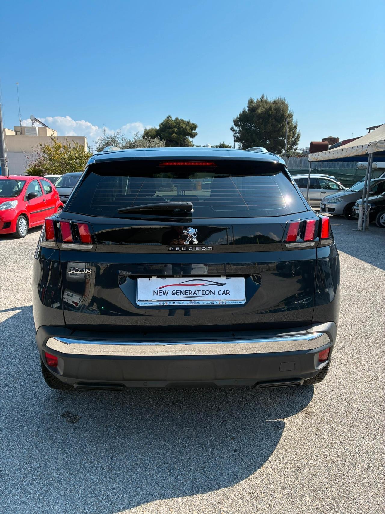Peugeot 3008 BlueHDi 130 S&S EAT8 Business