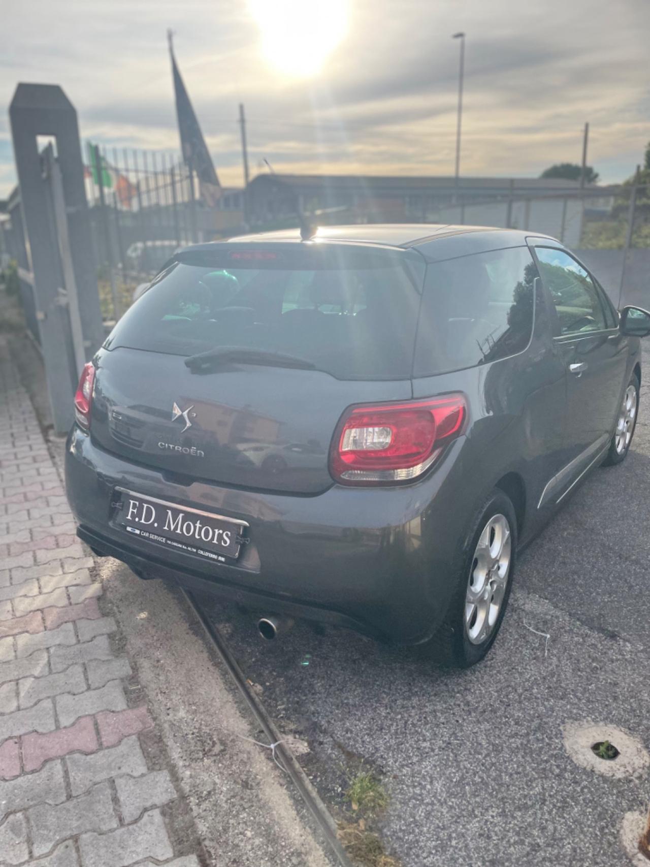 Ds DS3 3 1.4 HDi 70 Just Black