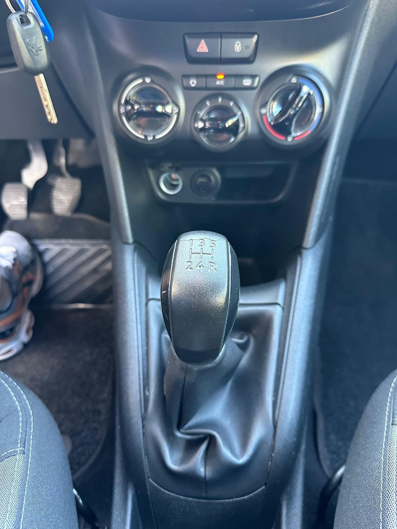 Peugeot 208 PureTech 68 5 porte Active Metano