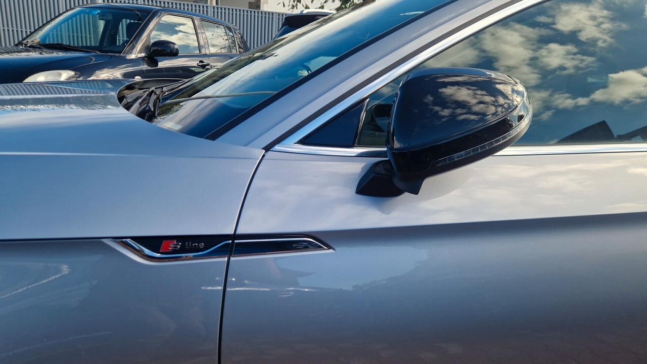 Audi A5 40 2.0 TDI 4x4 S tronic S-line edition