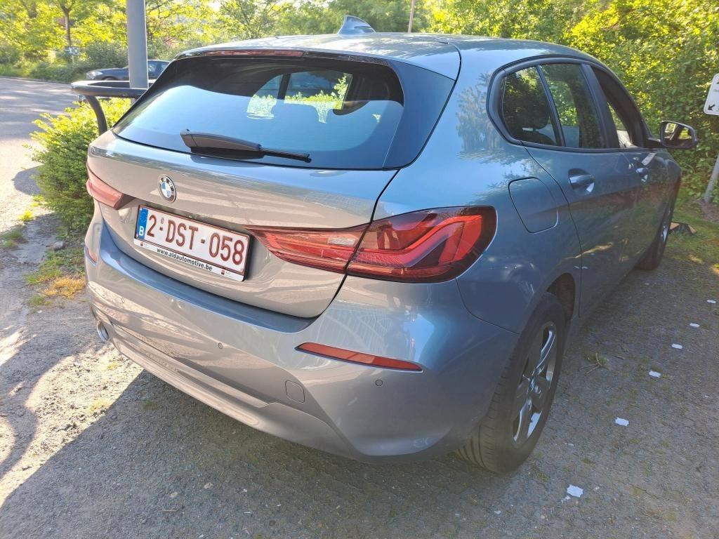 BMW 116D 115CV 6M. BUSINESS ADVANTAGE ( FARI LED - BMW DIGITAL COCKPIT - CRUISE - NAVI - MIRROR - PDC )