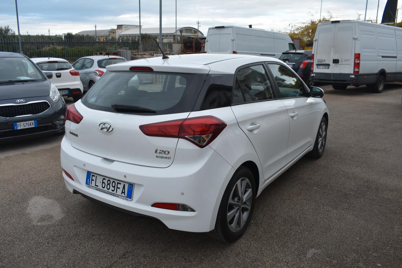 Hyundai i20 1.2 5 porte Econext Blackline