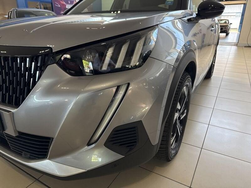 Peugeot 2008 BlueHDi 130 S&S EAT8 GT