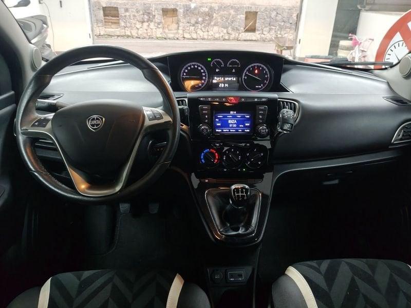 Lancia Ypsilon Ypsilon 1.2 69 CV 5 porte Gold