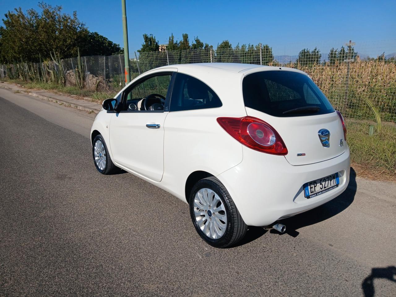 Ford Ka 1.3 TDCi 75CV Titanium solo 105 Mila km