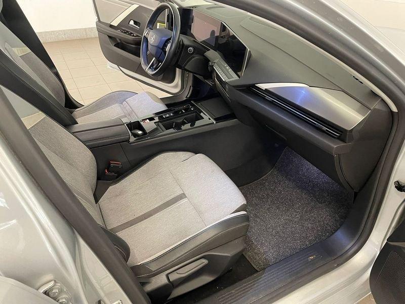Opel Astra 1.2 Turbo 130cv Elegance AT8