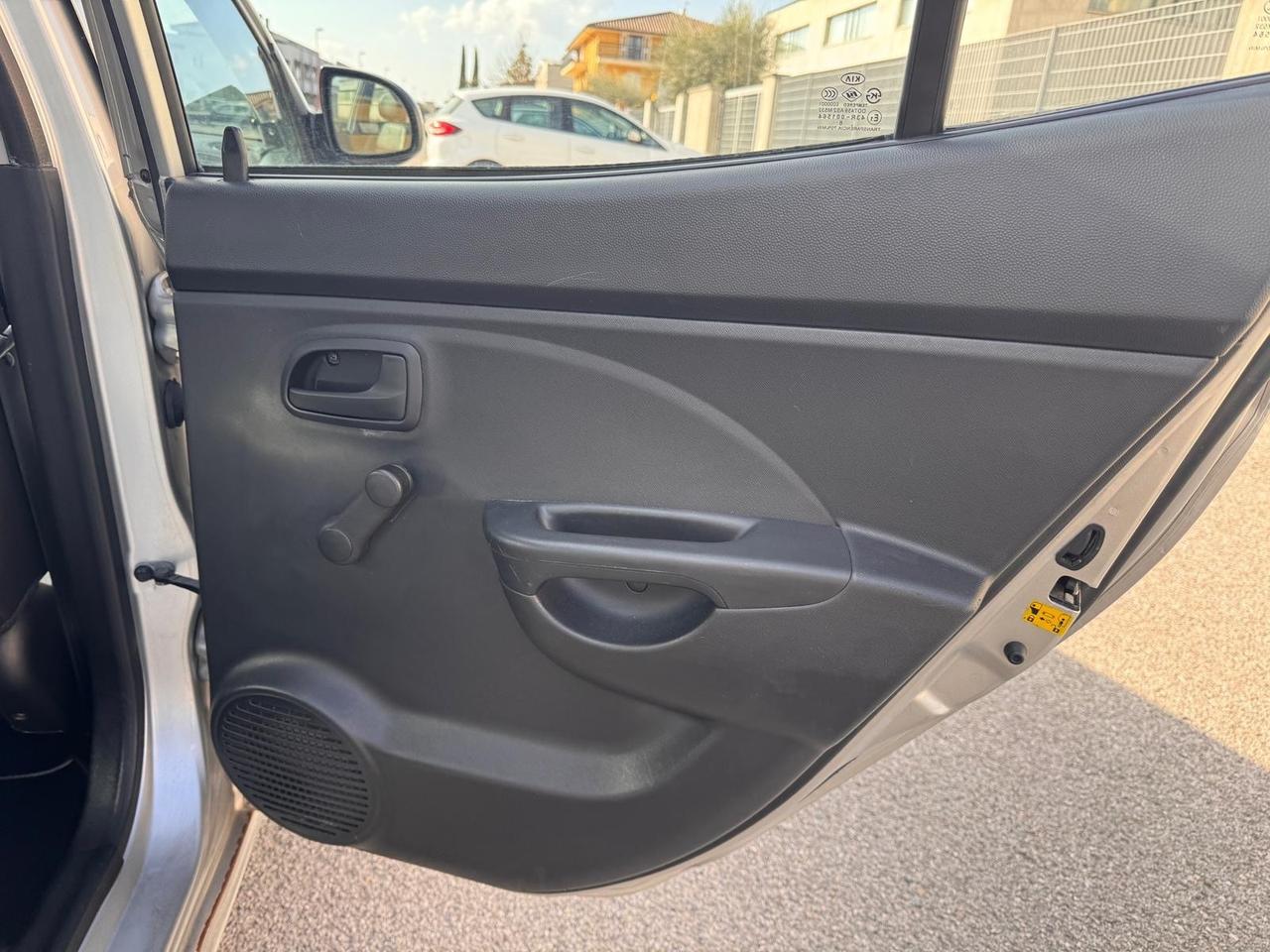 Kia Picanto 1.0 12V Life Bi-Fuel