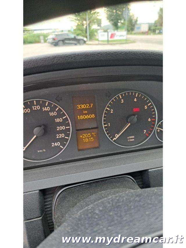 MERCEDES-BENZ A 160 Avantgarde