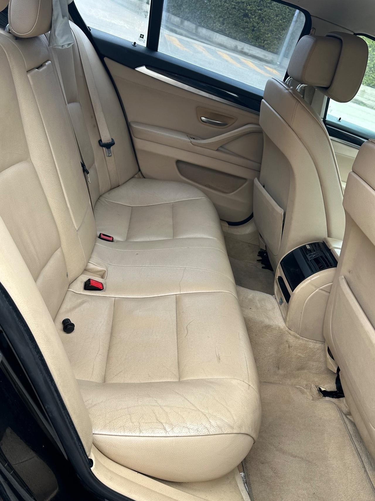 Bmw 520 520d Msport cambio automatico 8 rapporti