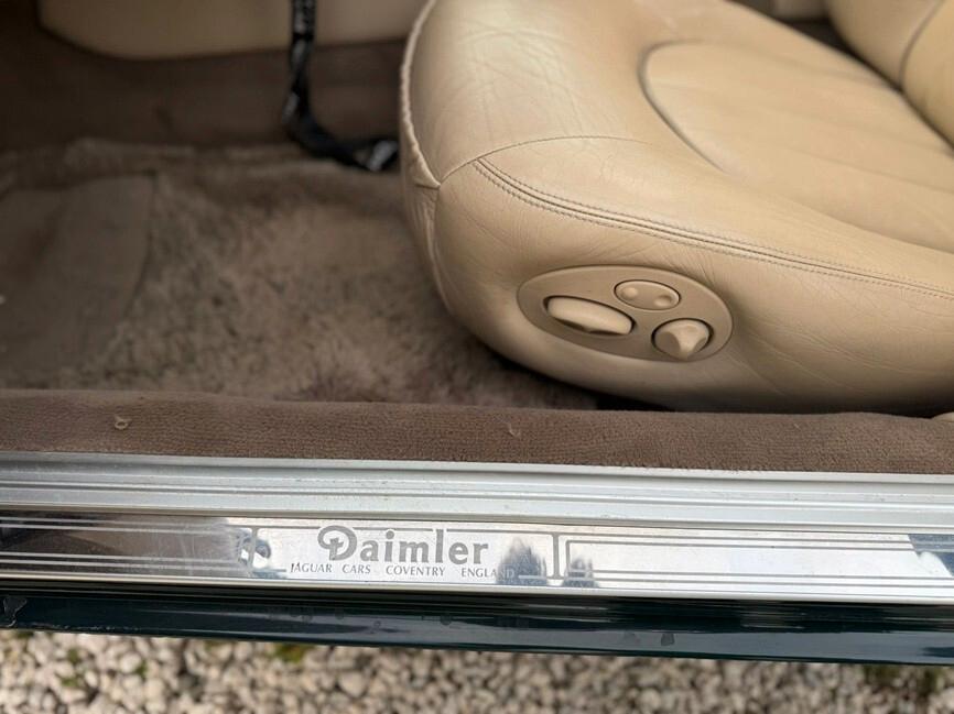 Jaguar XJ Daimler 4.0 cat Super Charged