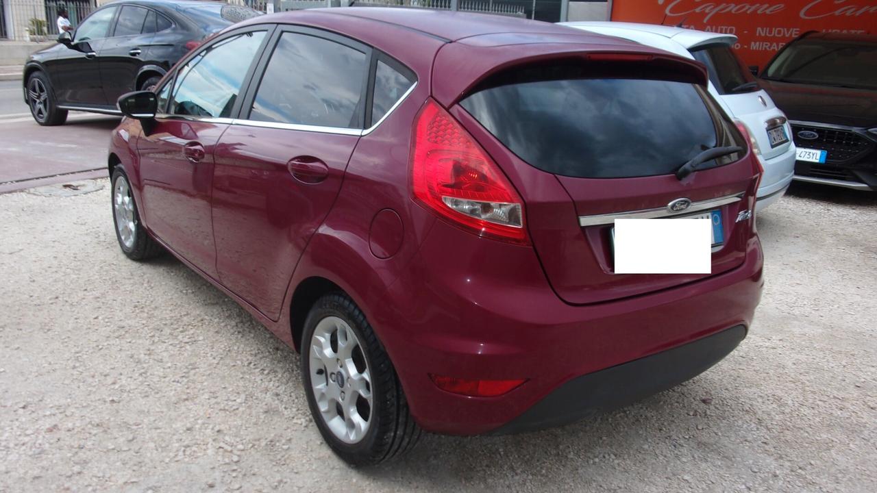 Ford Fiesta 1.2 82 CV 5 porte Titanium
