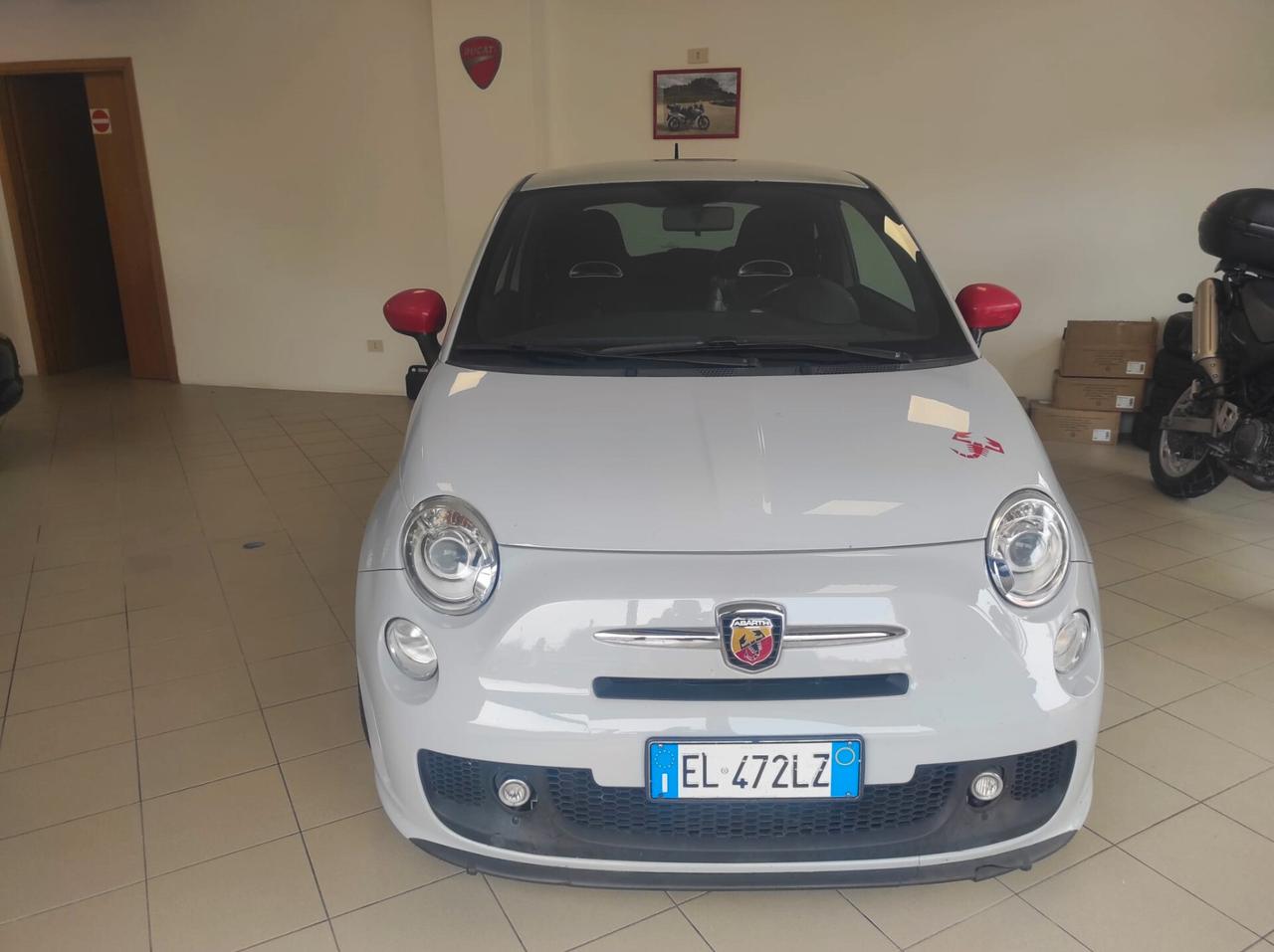 Abarth 500 con kit EsseEsse 1.4 Turbo T-Jet 160 CV Turismo