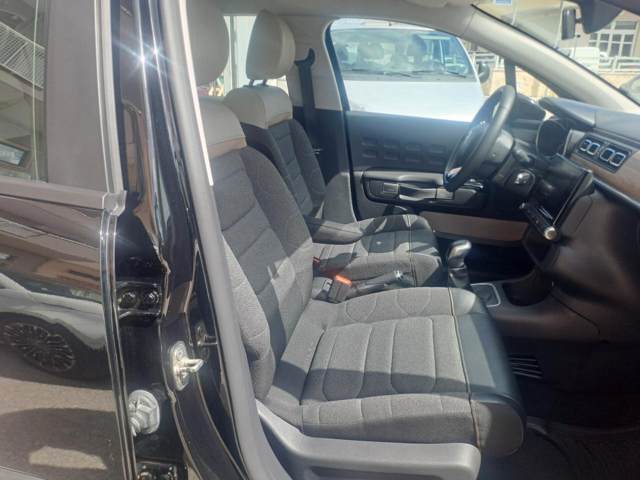 Citroen C3 PureTech 83 S&S C-Series