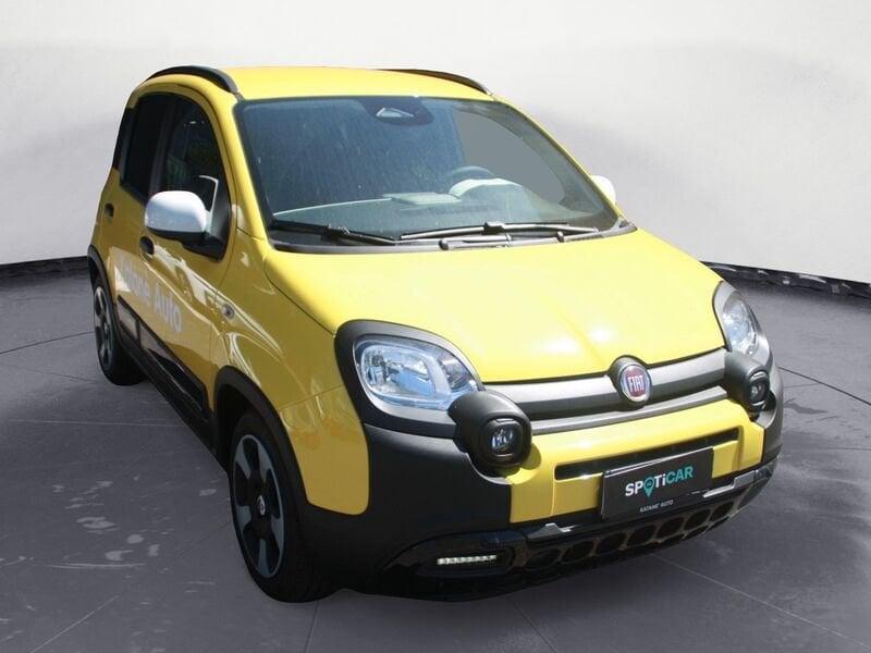 FIAT Panda 1.0 FireFly S&S Hybrid Pandina