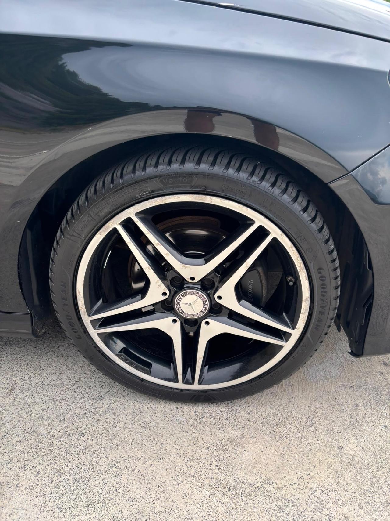 MERCEDES CLASSE A200 PREMIUMG AMG