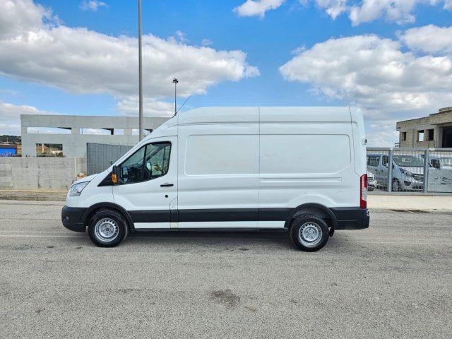 IVECO Daily 350 2.0TDCi EcoBlue 170CV L3H3 Furgone