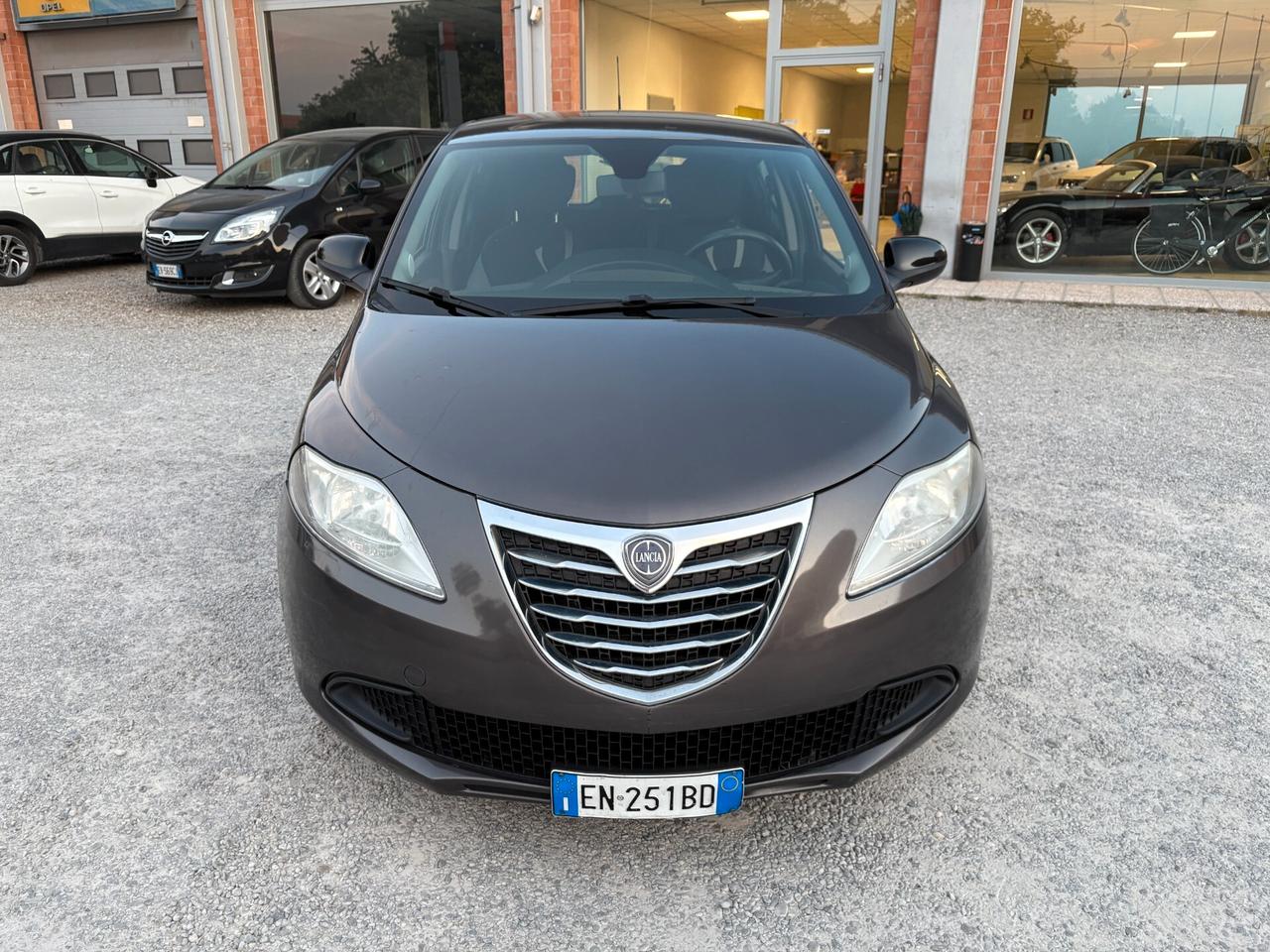 Lancia Ypsilon 1.2 GPL -Unico proprietario