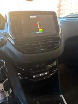 Peugeot 2008 1.6 VTi 120CV Allure