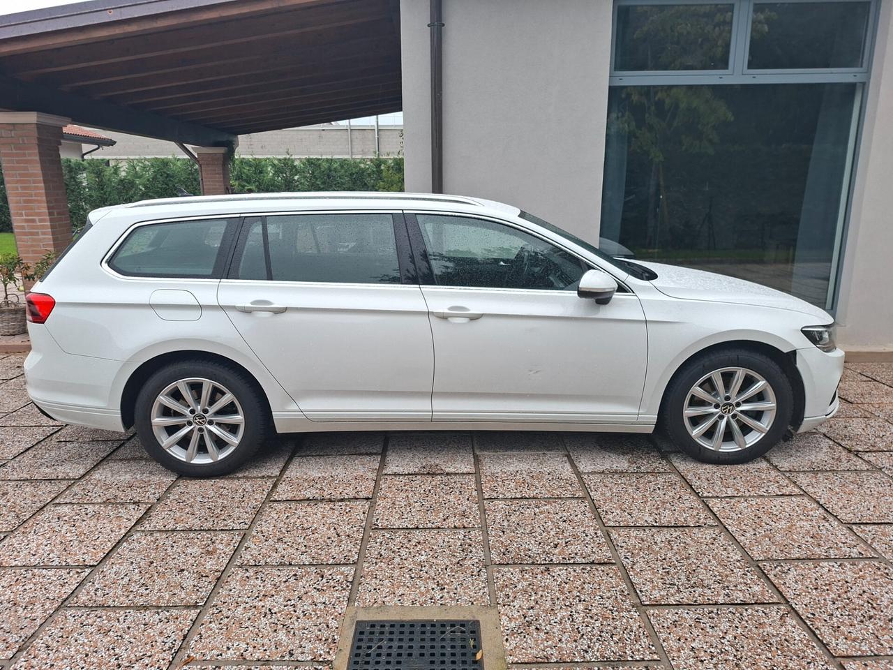 Volkswagen Passat 2.0 TDI DSG SW 2021
