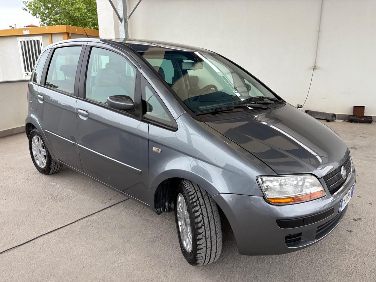 Fiat Idea 1.3 Multijet 16V Emotion