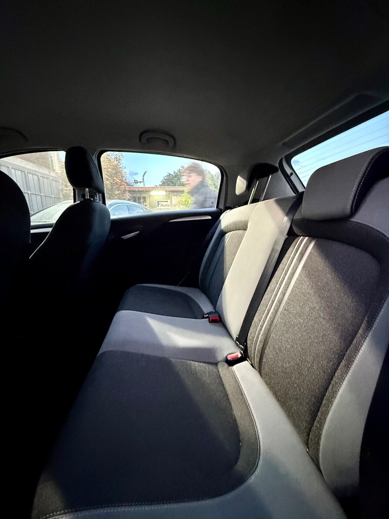 Fiat Punto 1.3 MJT II S&S 95 CV 5 porte Lounge,cerchi diamantati,comandi al volante,clima,ecc.