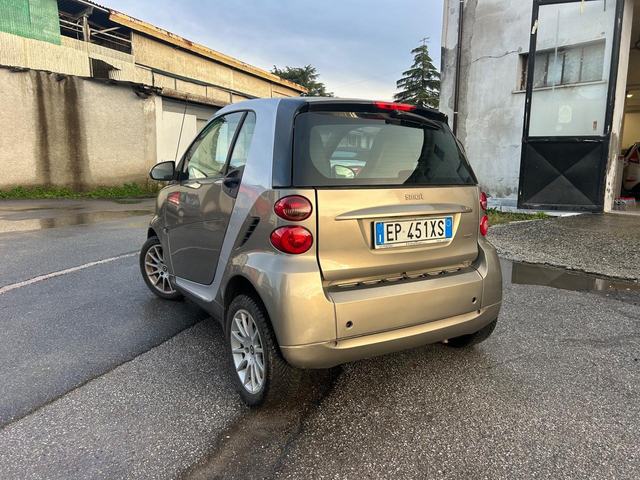 Smart ForTwo 1000cc 52 kw coupé pulse