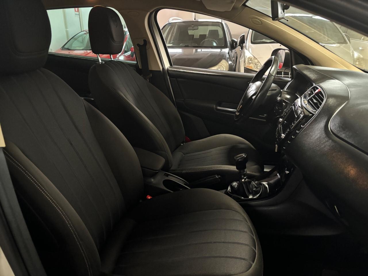Lancia Delta 1.6 MJT 105 CV Gold