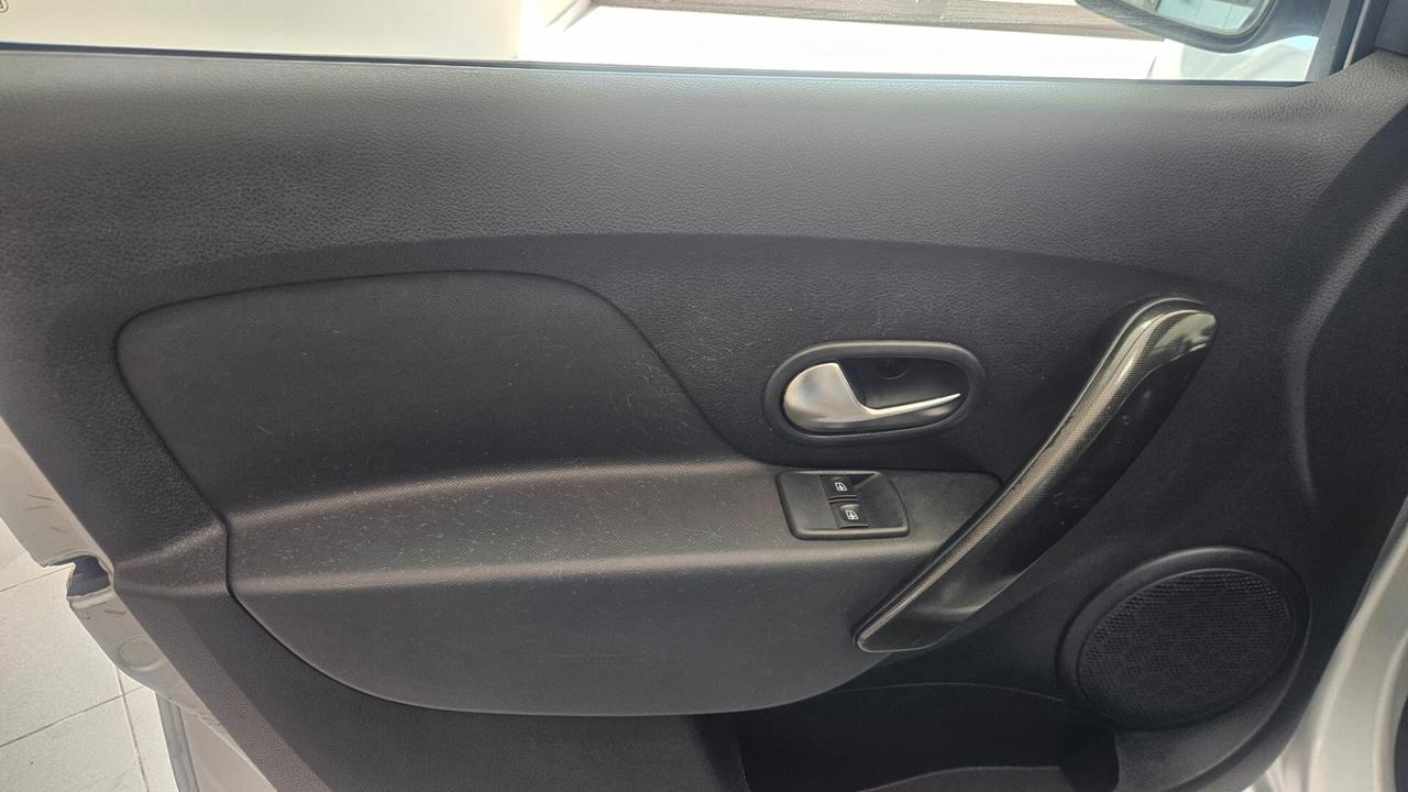 Dacia Sandero 1.5 dCi 8V 75CV Start&Stop Lauréate