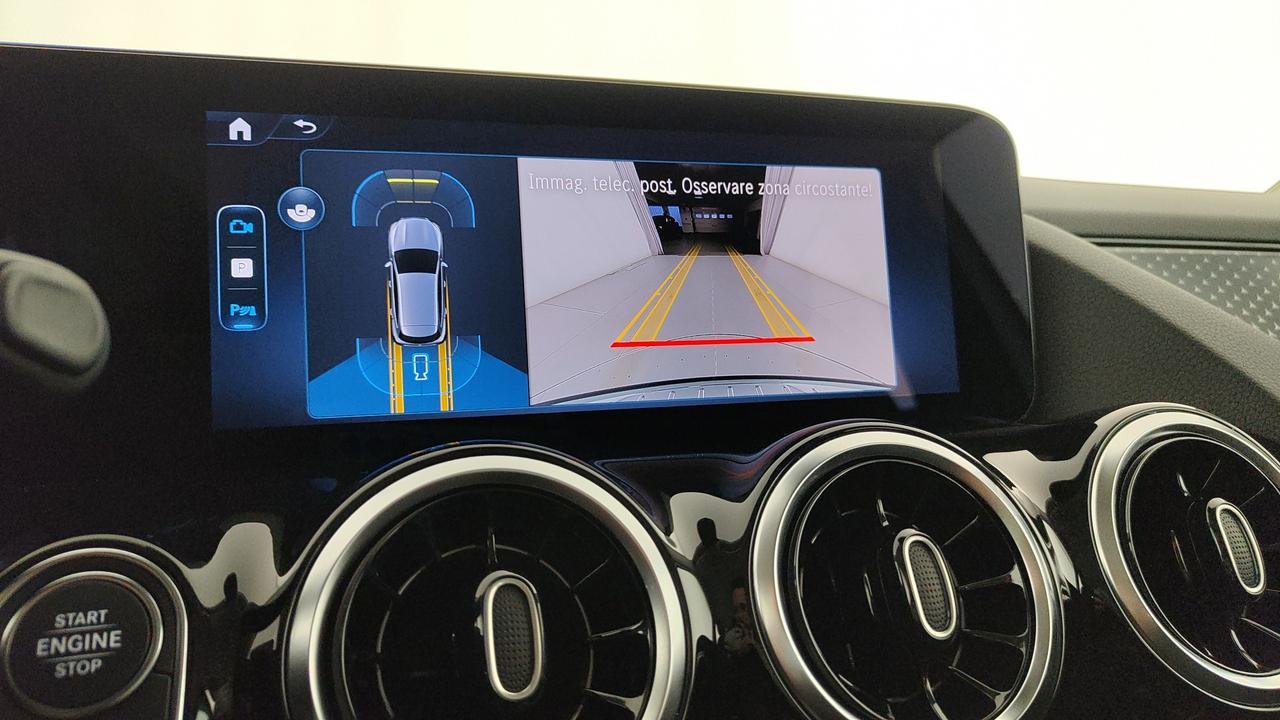 Mercedes-Benz GLA 180 d Progressive Advanced auto