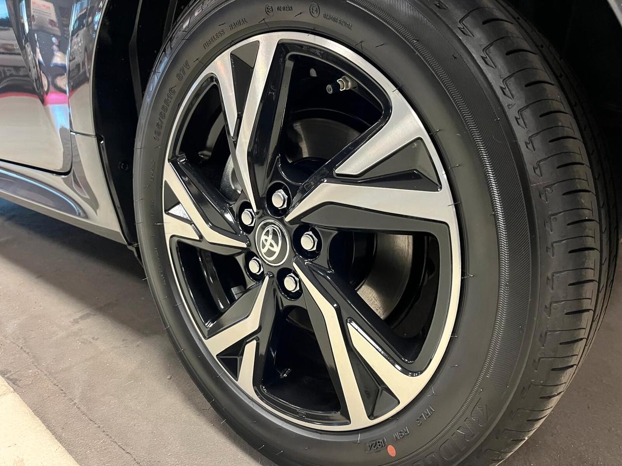 Toyota Yaris 1.5 Hybrid 5 porte Trend