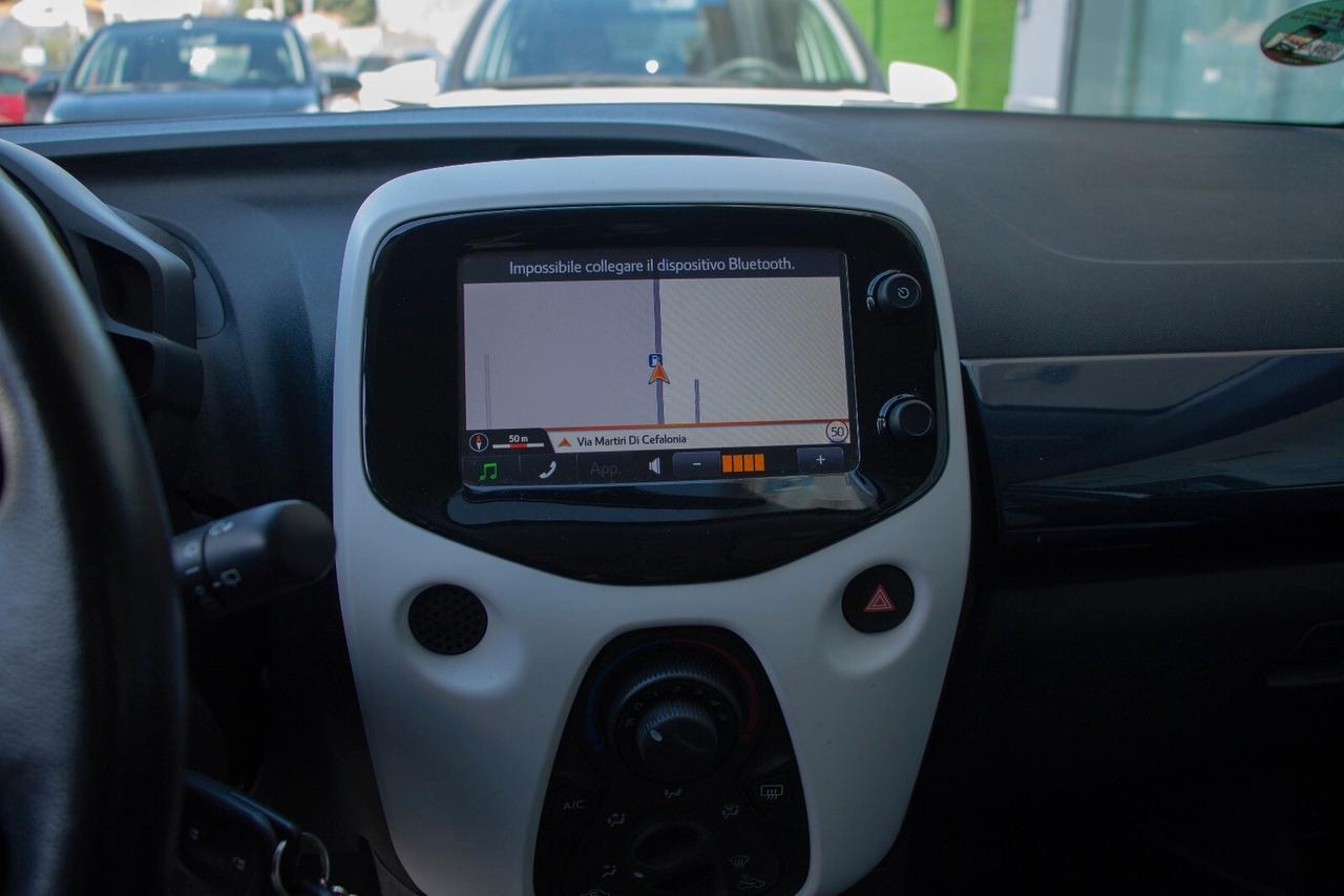 Peugeot 108 CABRIO 1.2