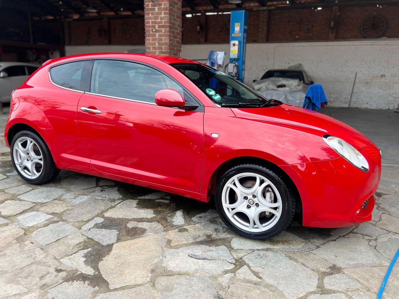 Alfa Romeo MiTo 1.4 T 155 CV bose pinze 4 pompanti