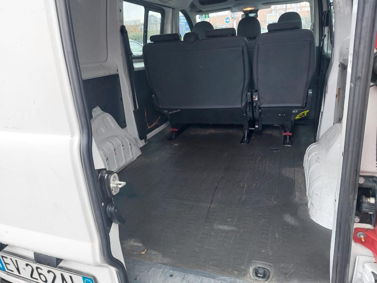 Peugeot Expert Tepee Mix 2.0 HDi 128CV AUTOCARRO 6 POSTI