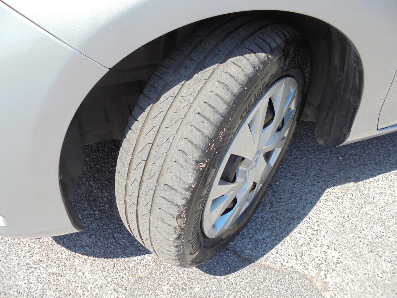 Toyota Yaris 1.5 Hybrid 5 porte Business