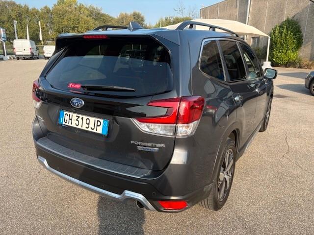 Subaru Forester 2.0 e-Boxer MHEV CVT Lineartronic Premium